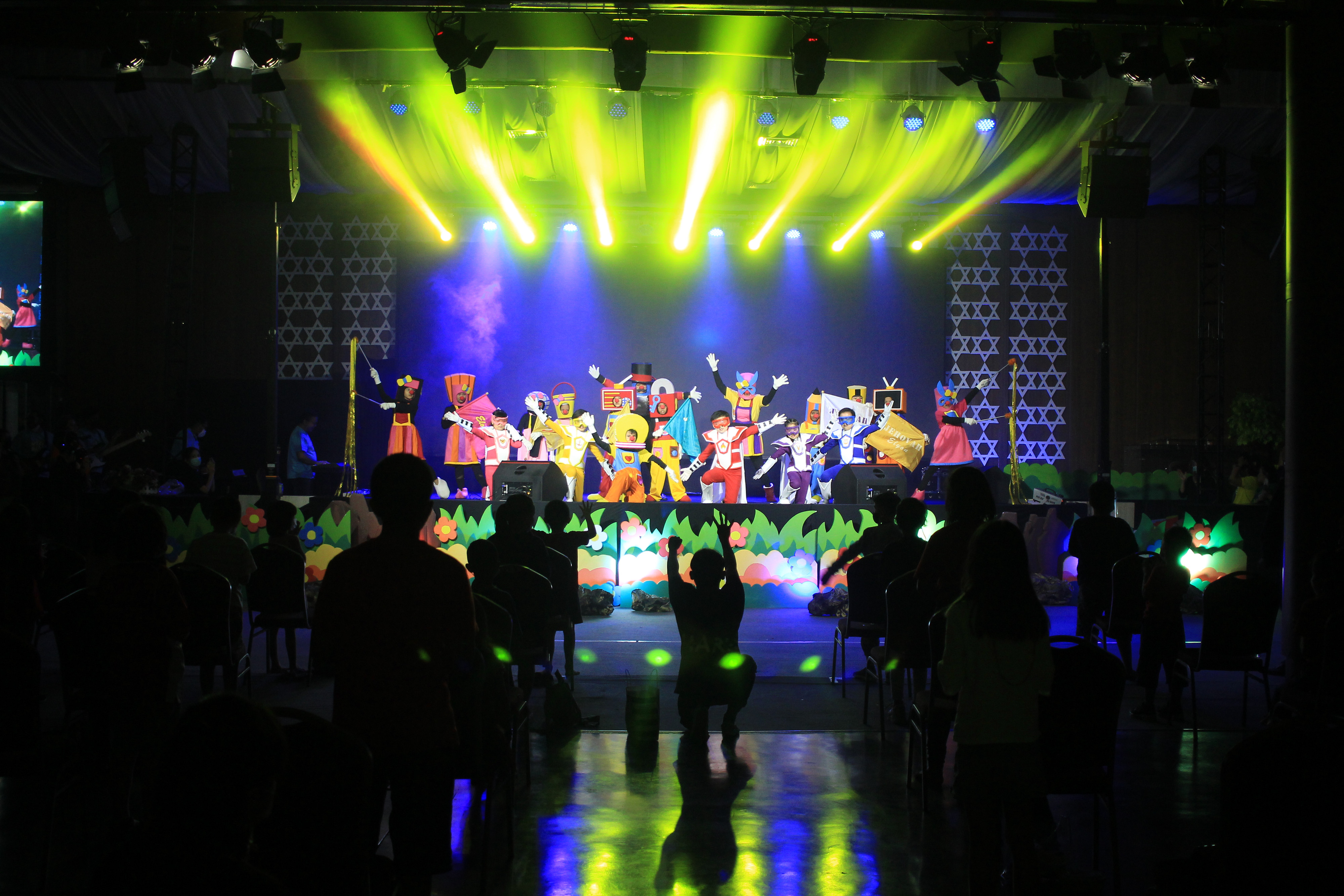 Dokumentasi KKR Anak - Panggung & Tata Lampu